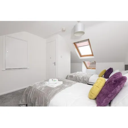Apartamento Modern Bright & Spacious. Ideal For City Up To 8