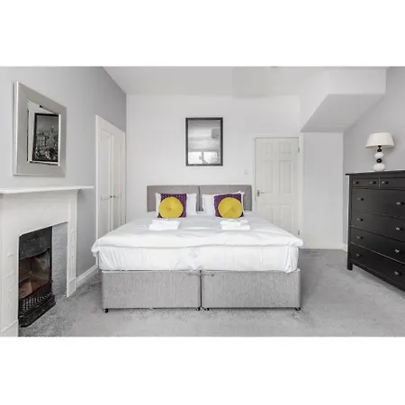 Apartamento Modern Bright & Spacious. Ideal For City Up To 8 York